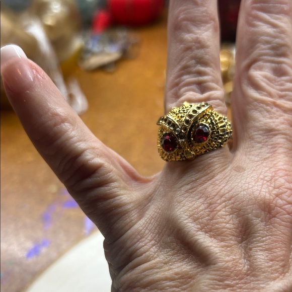 Jewelry - Intricate Gold Owl Ring with Ruby Highlights